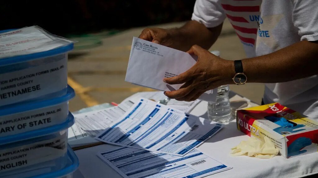 5th Circuit restores Texas election law with mail-in voting rules