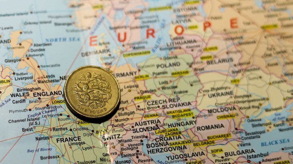 G10’s ‘surprise’ currency star could stumble as peers hike rates