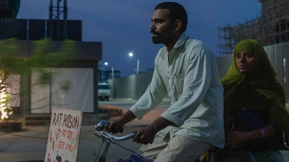 Venice Horizons Winner Anuparna Roy on ‘Lovers in the Blue Night’