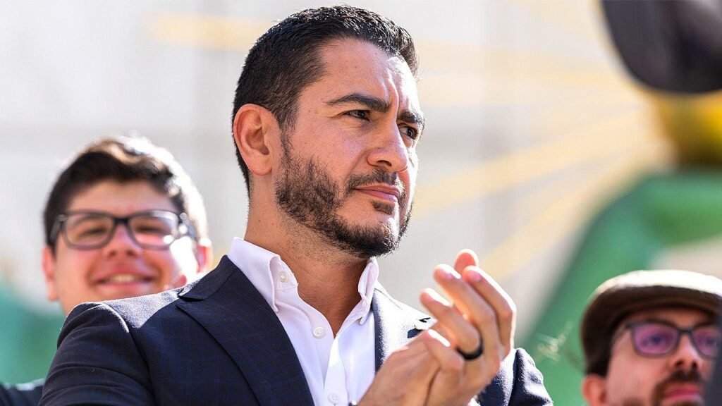 From Herschel Walker to Abdul El-Sayed, political novices test whether they’re ready for primetime