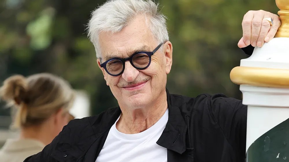 Wim Wenders Clarifies Stance on Filmmakers and Politics After Berlin